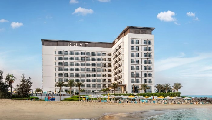 Rove La Mer Beach
